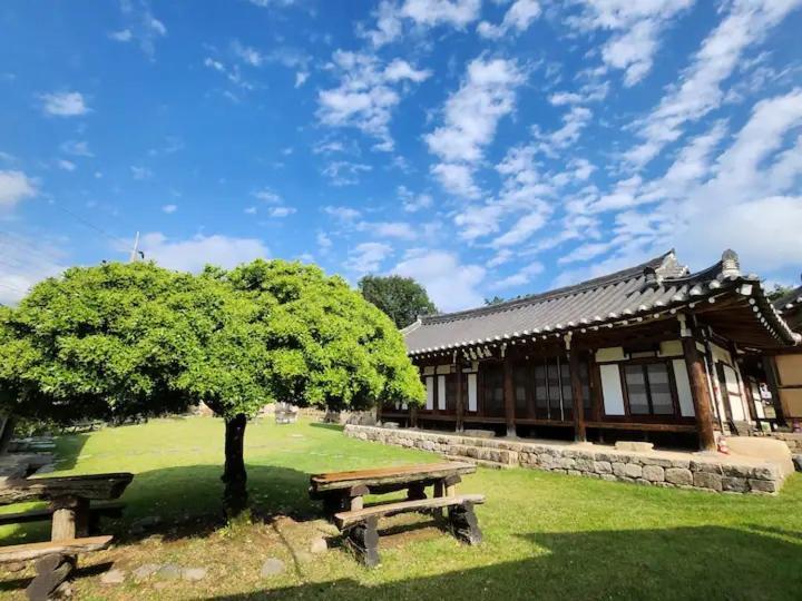Dobong Seodang 慶州市 エクステリア 写真